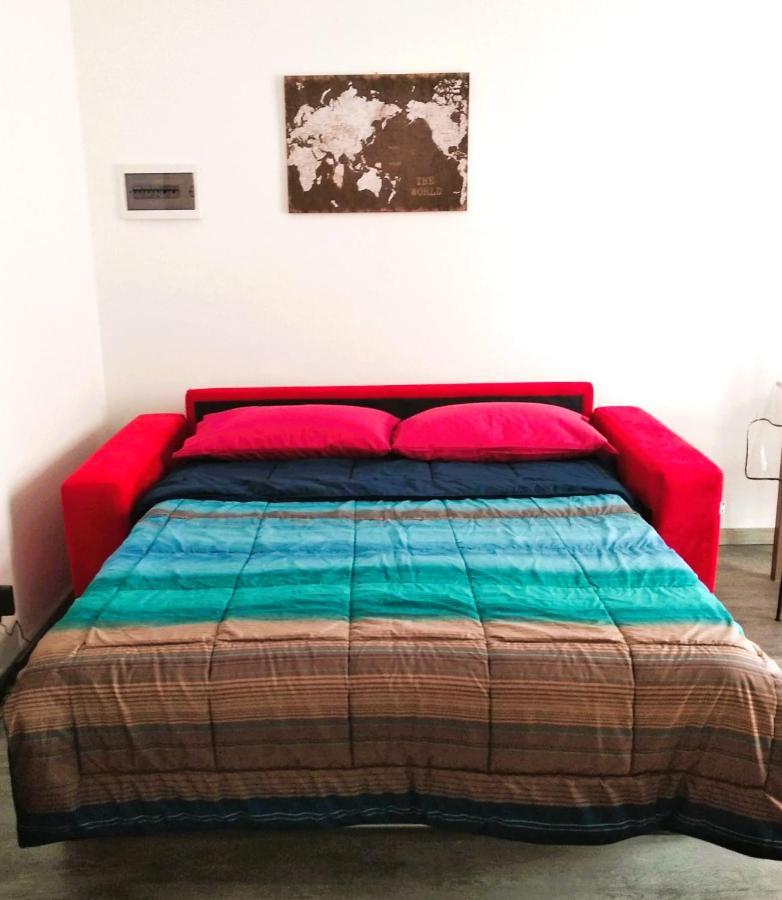 Appartement La Petite Maison à Agrate Brianza Extérieur photo